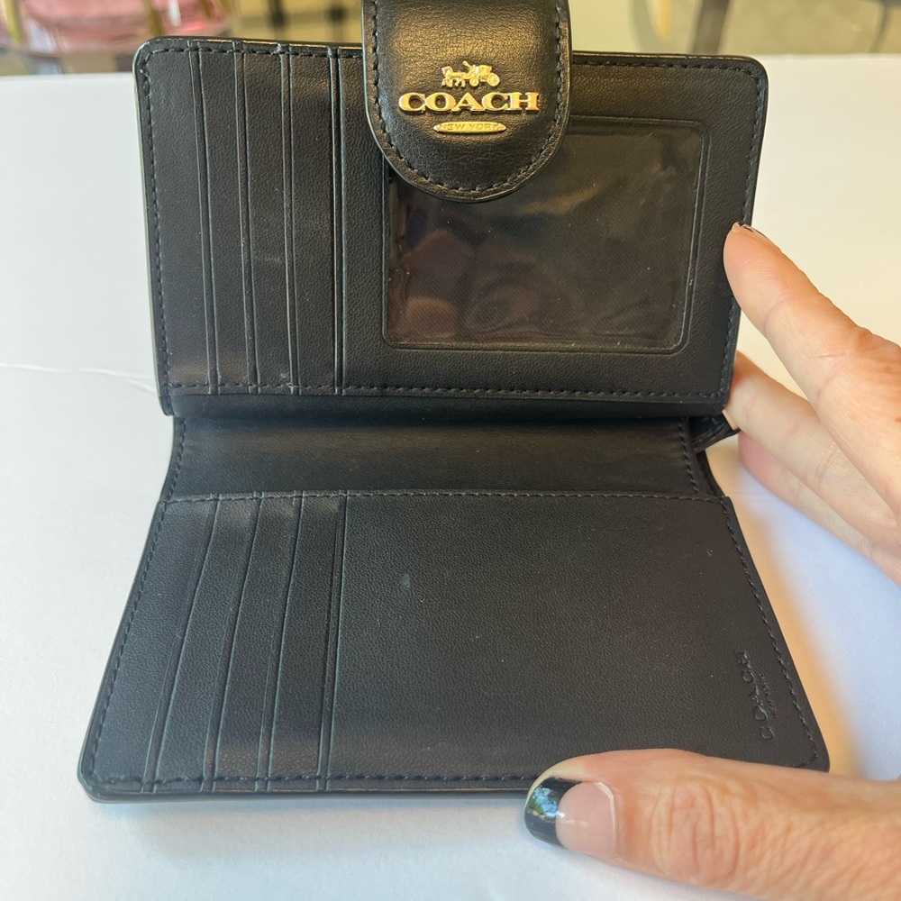 Coach Brown Signature Canvas Card Case with Black Snap - Picture 4 of 6